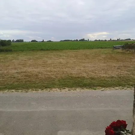 Dependance Entiere Agreable 60m2 Daire Aubertin