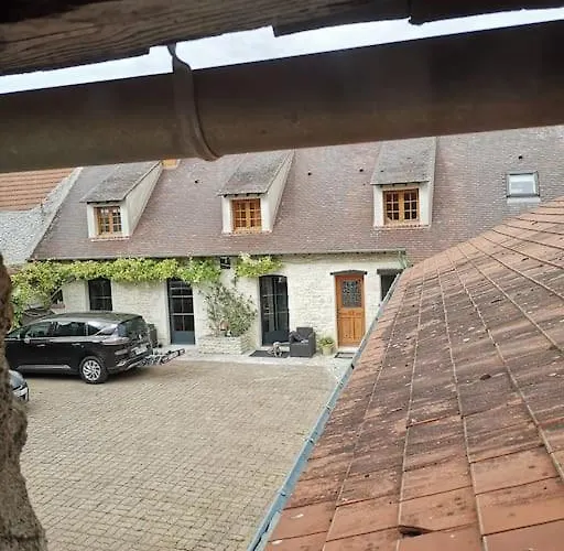 Dependance Entiere Agreable 60m2 * Aubertin